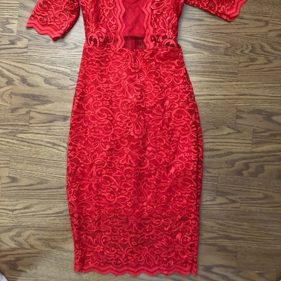 Express Woman's Midi Lace Dress- Like New - Picture 5 of 5